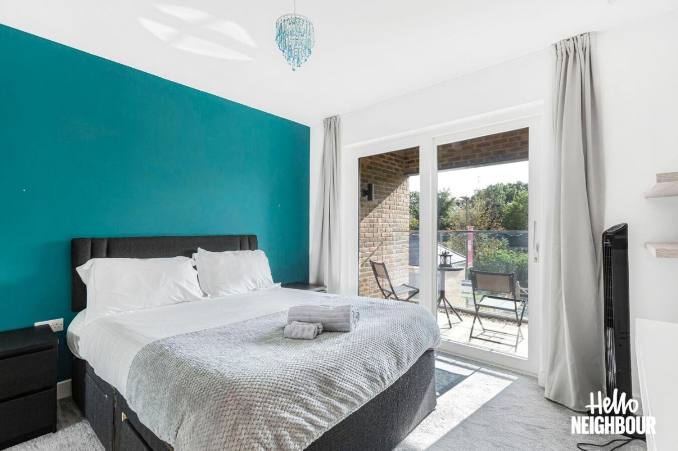 Modern 1 Bedroom Apartment With Parking In Colindale, London Edgware Eksteriør billede